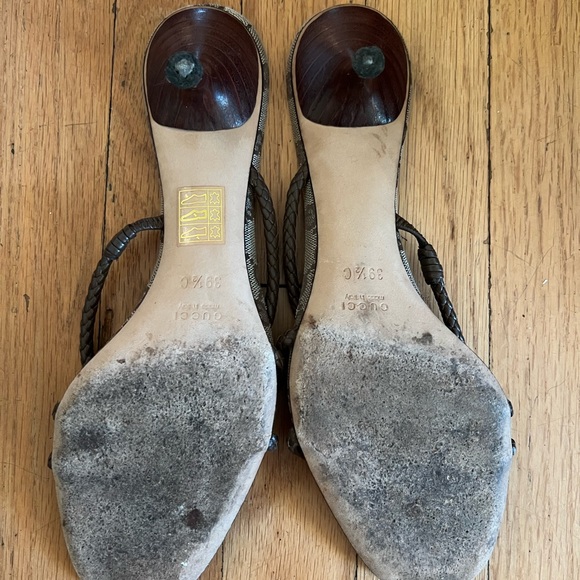 GUCCI GG CANVAS SANDAL HEELS - Picture 10 of 14